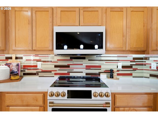 7222 EASTWOOD Ct Se, Turner, OR 97392
