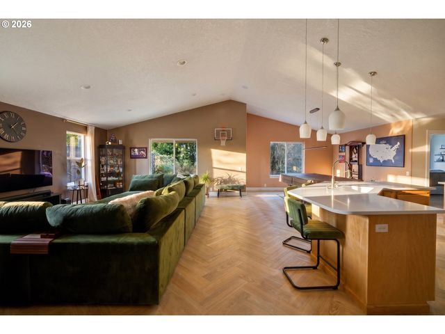 7222 EASTWOOD Ct Se, Turner, OR 97392