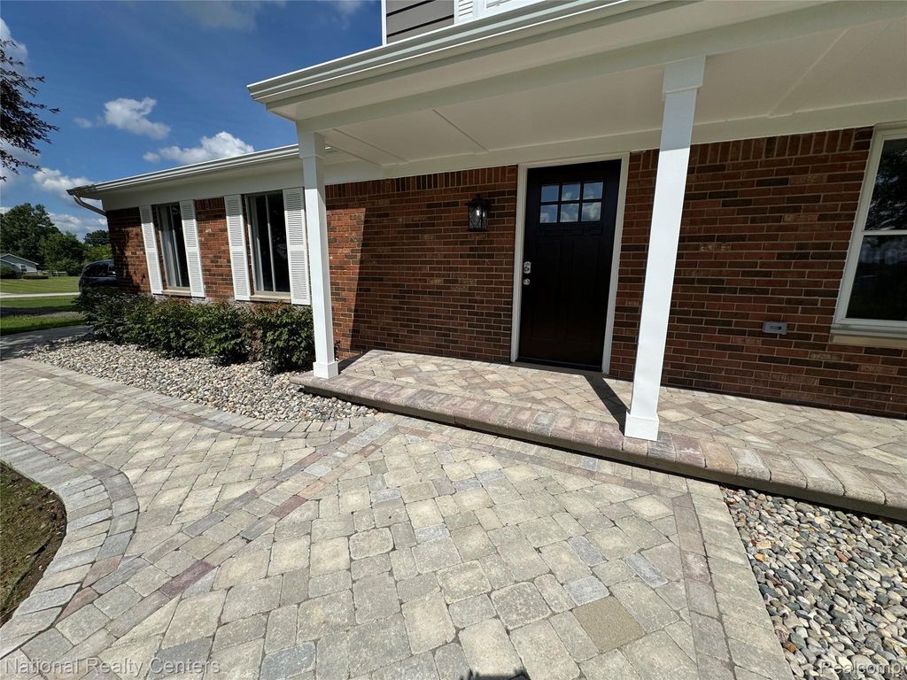 4109 Loves Creek, Marion Township, MI 48843