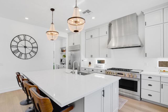 7090 Benevento Dr, El Dorado Hills, CA 95762