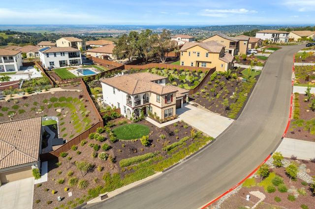 7090 Benevento Dr, El Dorado Hills, CA 95762