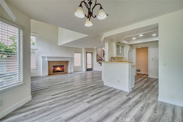 3717 Calle Joaquin, Calabasas, CA 91302