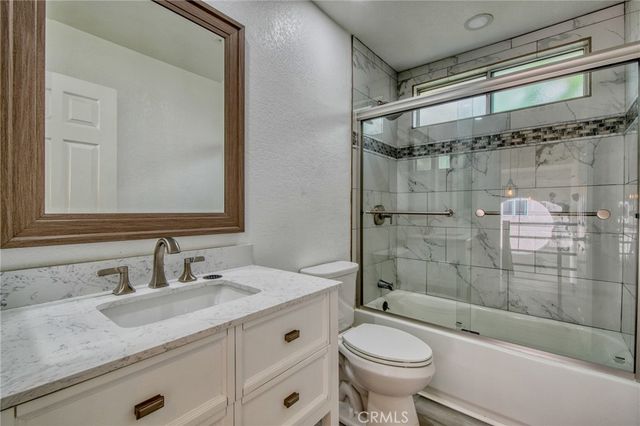3717 Calle Joaquin, Calabasas, CA 91302