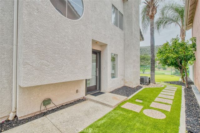 3717 Calle Joaquin, Calabasas, CA 91302