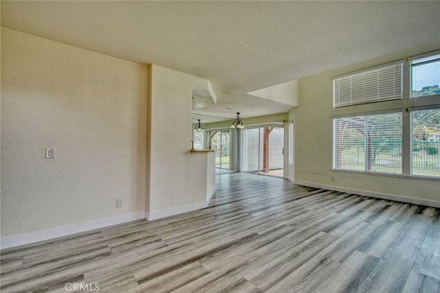 3717 Calle Joaquin, Calabasas, CA 91302