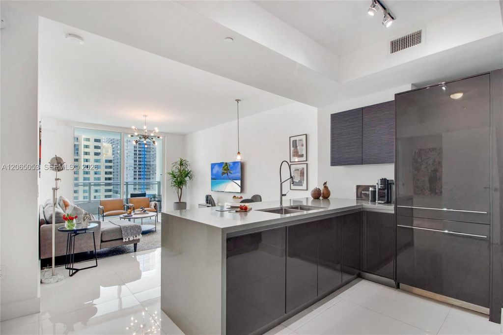 1080 Brickell Ave 1504, Miami, FL 33131