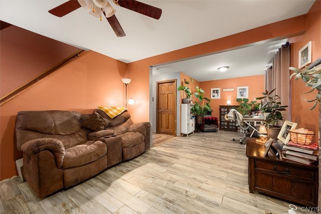 129 Seward Avenue, Utica, NY 13502