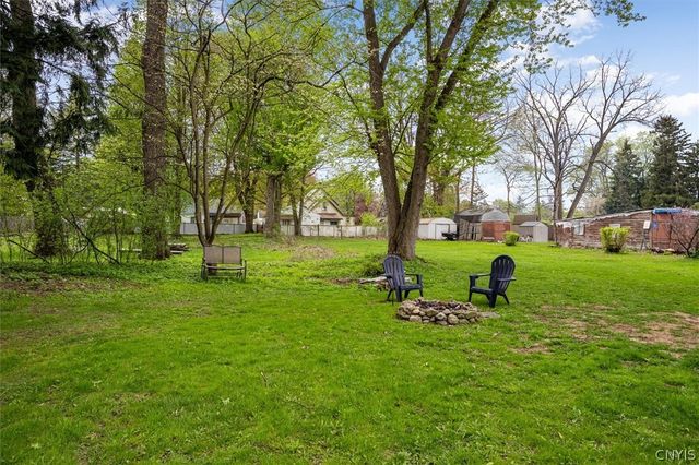 129 Seward Avenue, Utica, NY 13502