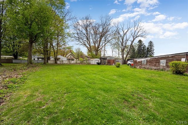 129 Seward Avenue, Utica, NY 13502