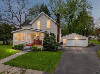 129 Seward Avenue, Utica, NY 13502