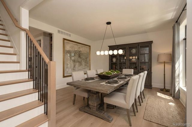3836 Coachwood Lane, Rochester Hills, MI 48309