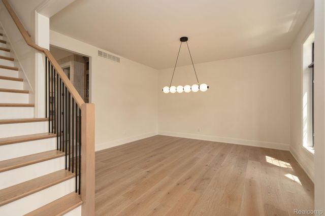 3836 Coachwood Lane, Rochester Hills, MI 48309