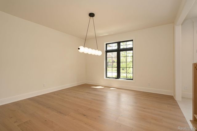 3836 Coachwood Lane, Rochester Hills, MI 48309