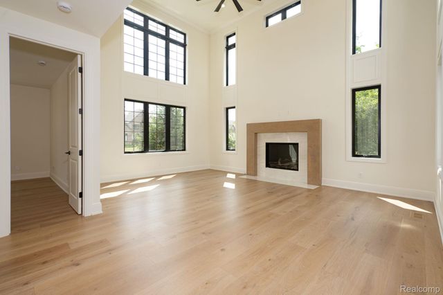3836 Coachwood Lane, Rochester Hills, MI 48309