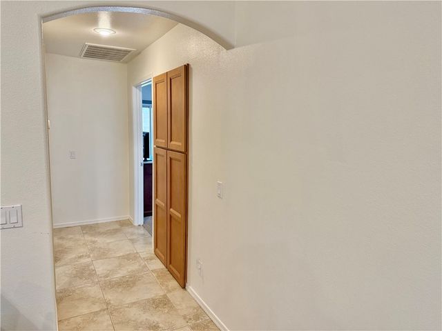 695 Vista Grande Drive, Kingman, AZ 86409