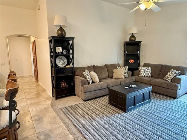 695 Vista Grande Drive, Kingman, AZ 86409