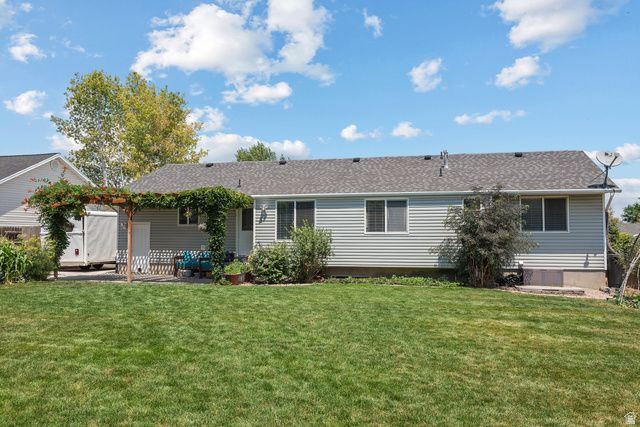 4957 W VAN COTT PEAK DR, Riverton, UT 84096