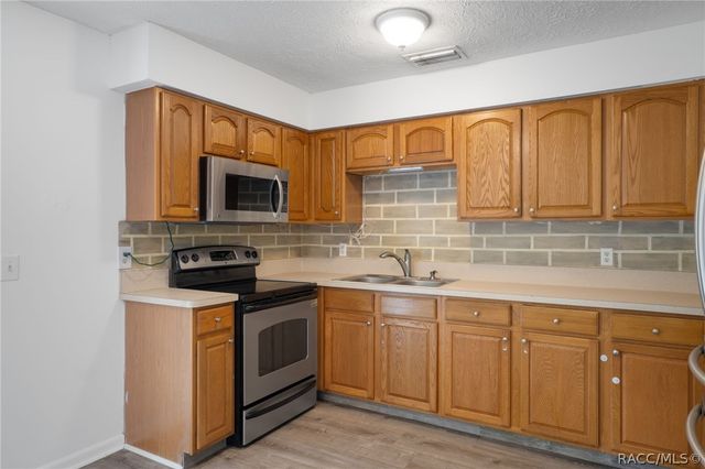 63 N Croft Avenue, Inverness, FL 34453