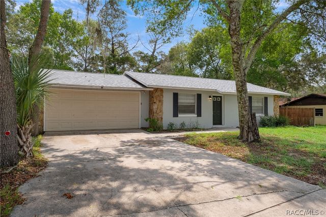63 N Croft Avenue, Inverness, FL 34453