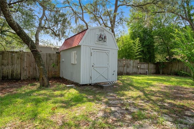 63 N Croft Avenue, Inverness, FL 34453