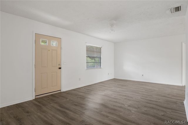 63 N Croft Avenue, Inverness, FL 34453