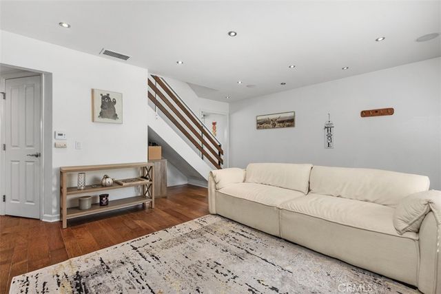 9301 Neolani, Huntington Beach, CA 92646