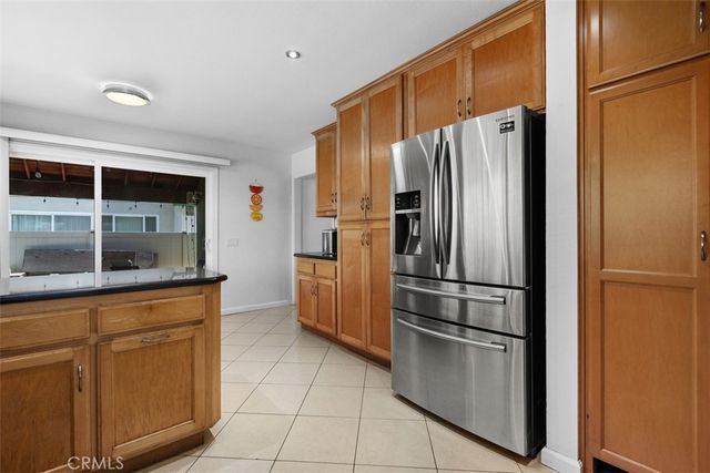 9301 Neolani, Huntington Beach, CA 92646