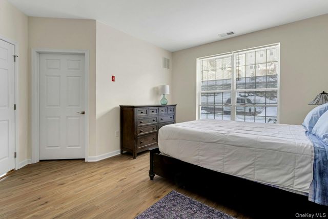 2004 Bennington Drive, Fishkill, NY 12524