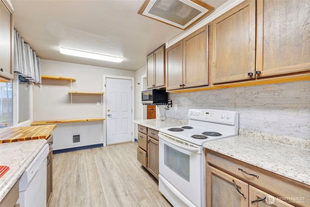 10915 Davisson Road SW, Lakewood, WA 98499