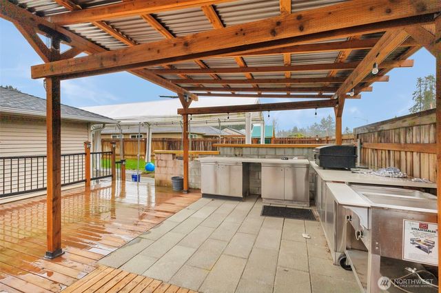 10915 Davisson Road SW, Lakewood, WA 98499