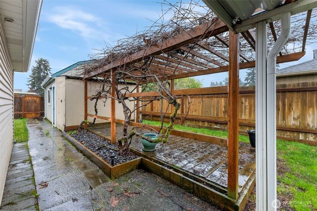 10915 Davisson Road SW, Lakewood, WA 98499