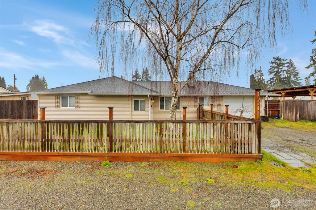 10915 Davisson Road SW, Lakewood, WA 98499
