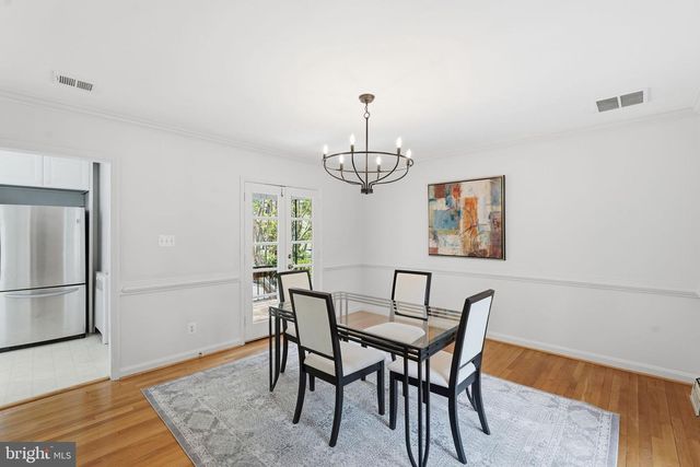 3138 JUNIPER LN, Falls Church, VA 22044