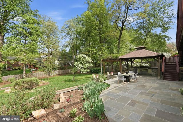 3138 JUNIPER LN, Falls Church, VA 22044