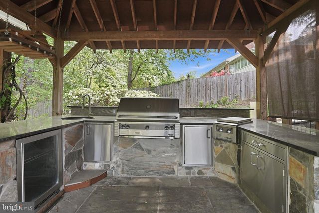 3138 JUNIPER LN, Falls Church, VA 22044