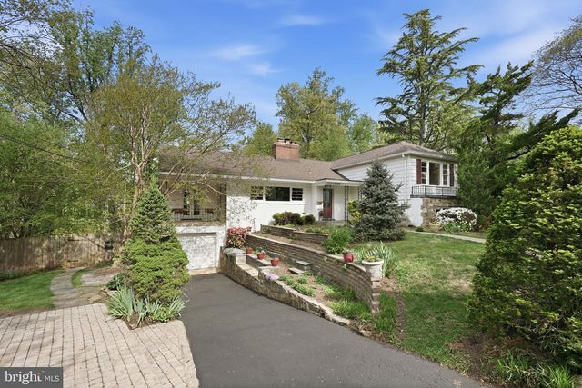 3138 JUNIPER LN, Falls Church, VA 22044
