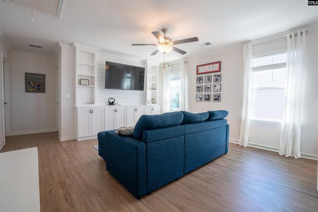 838 Bergenfield Lane, Chapin, SC 29036