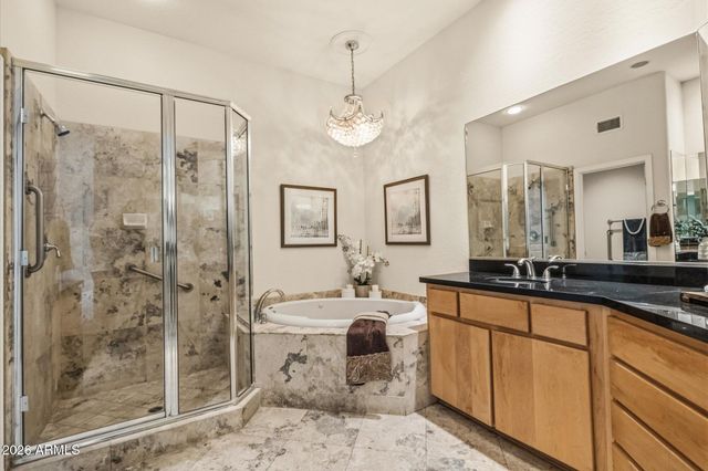 7249 E DEL ACERO Drive, Scottsdale, AZ 85258
