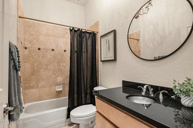 7249 E DEL ACERO Drive, Scottsdale, AZ 85258