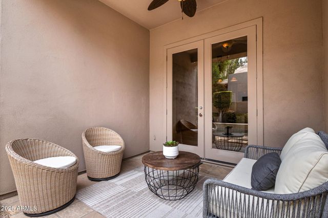 7249 E DEL ACERO Drive, Scottsdale, AZ 85258