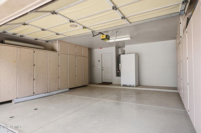 7249 E DEL ACERO Drive, Scottsdale, AZ 85258