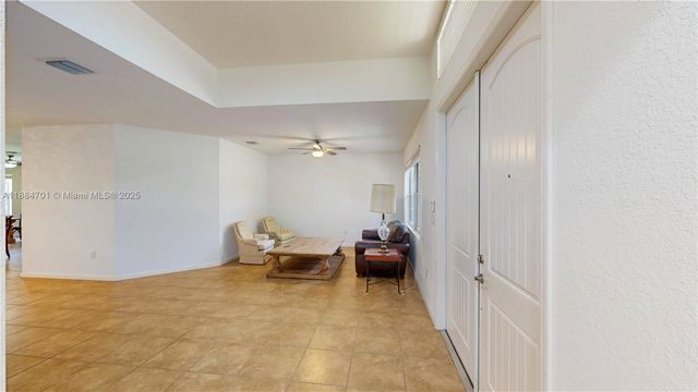 12922 SW 221st St, Miami, FL 33170