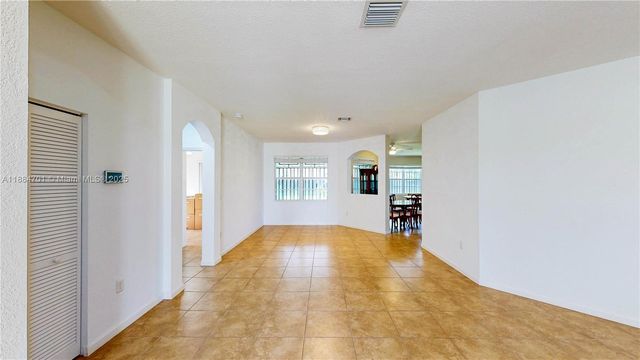 12922 SW 221st St, Miami, FL 33170