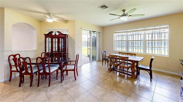 12922 SW 221st St, Miami, FL 33170