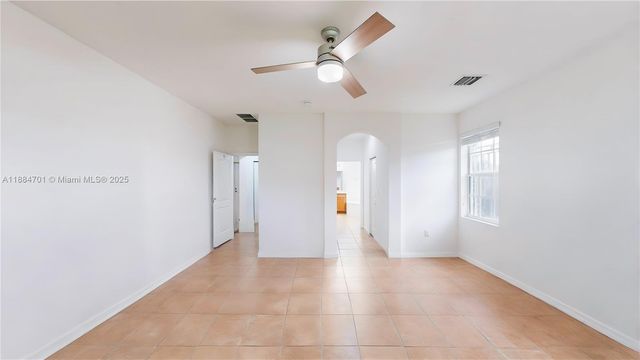 12922 SW 221st St, Miami, FL 33170