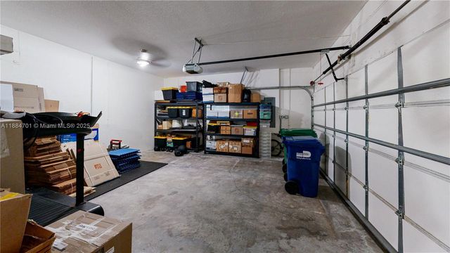 12922 SW 221st St, Miami, FL 33170