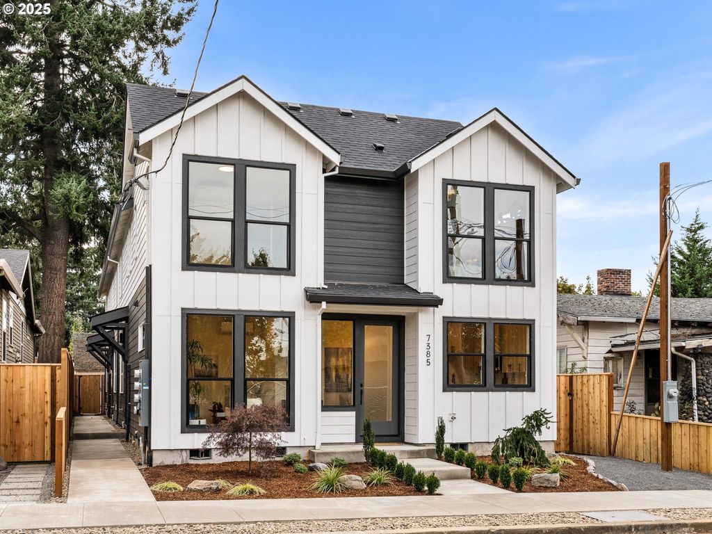 7387 N Mobile Ave, Portland, OR 97217