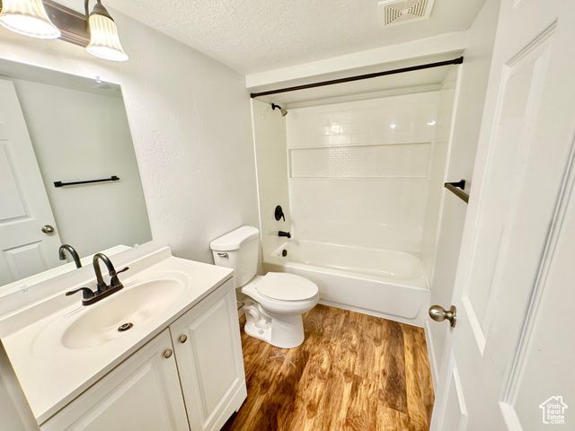 5923 W 8170 S #U102, West Jordan, UT 84081