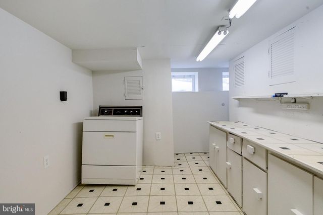 1313 JAMES ST, Baltimore, MD 21223