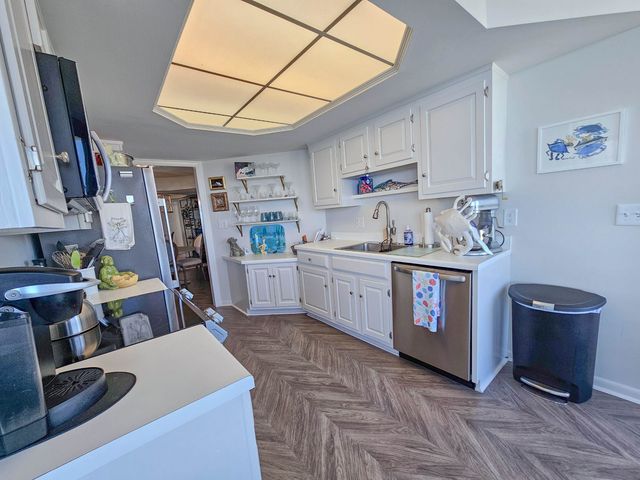 9650 Shore Dr Apt 1409, Myrtle Beach, SC 29572